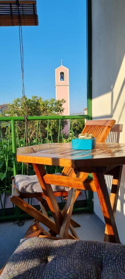 Apartmani Centar Seline Paklenica Esterno foto