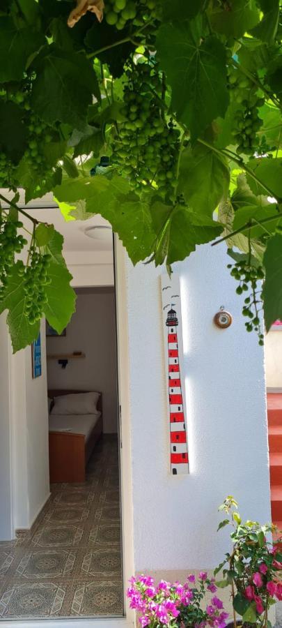 Apartmani Centar Seline Paklenica Esterno foto
