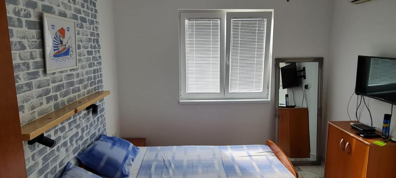 Apartmani Centar Seline Paklenica Esterno foto