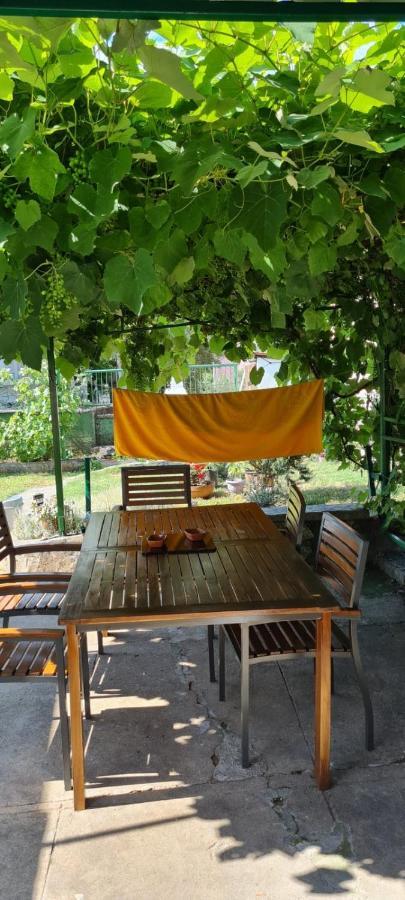Apartmani Centar Seline Paklenica Esterno foto